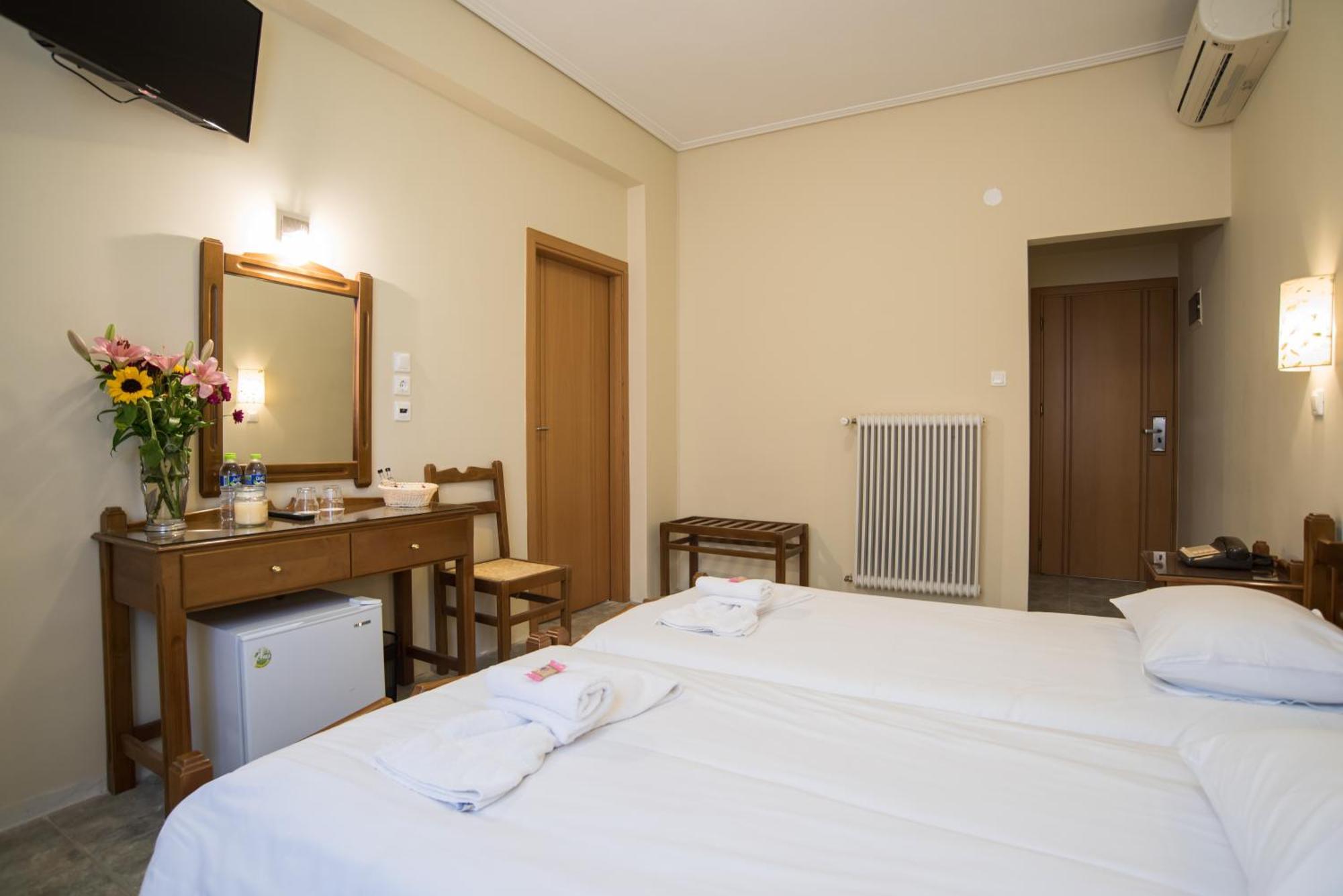 Tholos Hotel Delphi Exterior photo